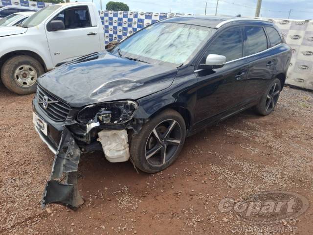 2016 VOLVO XC60 