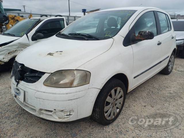 2005 VOLKSWAGEN FOX 