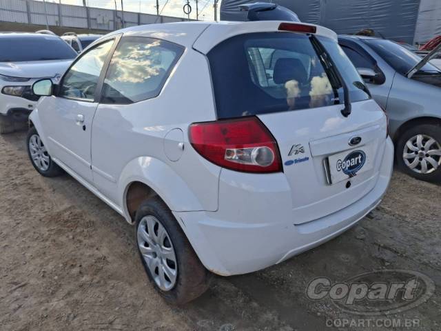 2011 FORD KA 