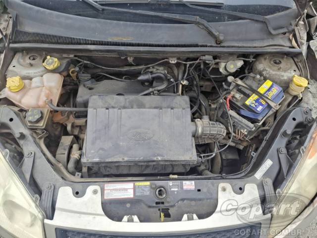 2009 FORD FIESTA SEDAN 