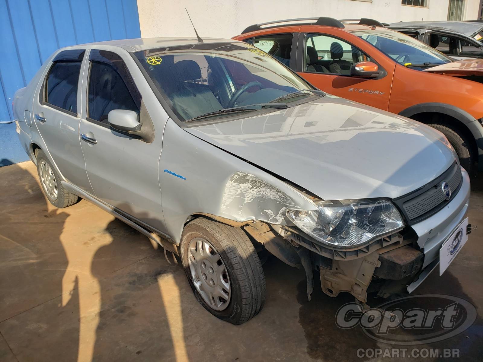 Veículo Fiat Siena Fiat Siena Fire 1.0 2007 Pequena Monta 2007 em leilão