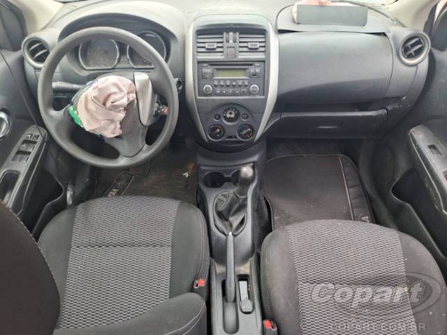 2017 NISSAN VERSA 