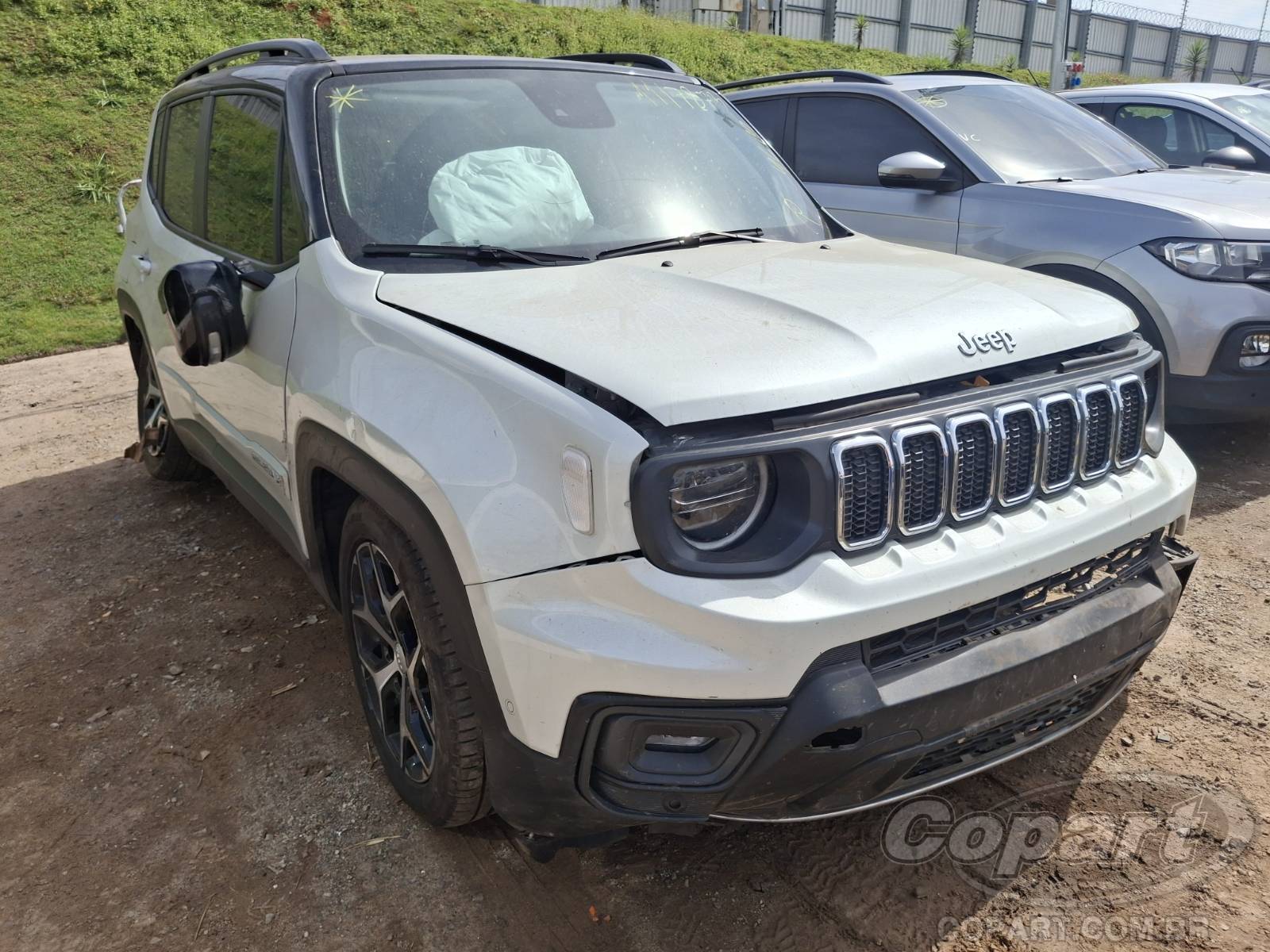 Veículo Fiat Renegade Jeep Renegade Sahara T270 1.3 16V GSE Turbo 2026 em leilão