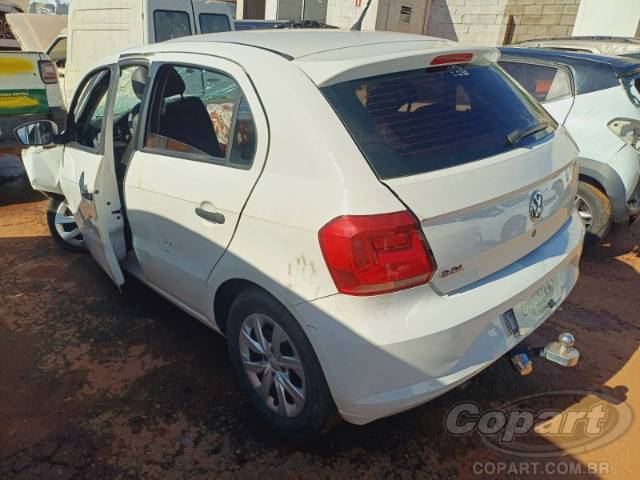 2021 VOLKSWAGEN GOL 