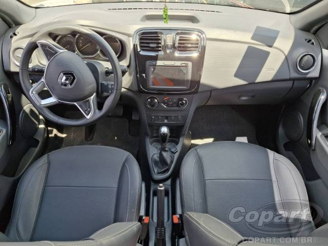 2024 RENAULT SANDERO 