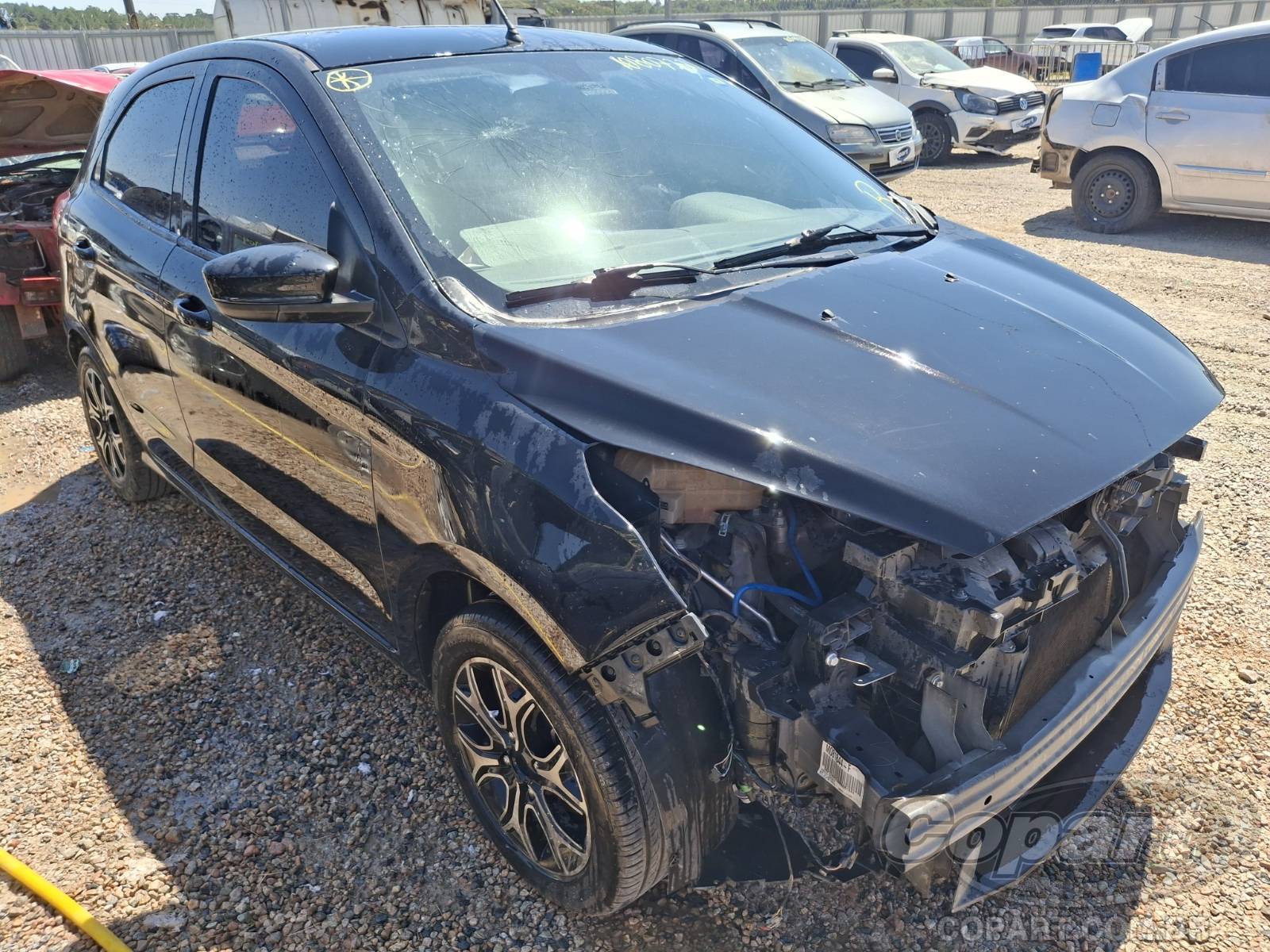 Veículo Ford Ka Ford Ka SE Plus 1.0 12V TiVCT 2021 Colisão Frontal 2021 em leilão