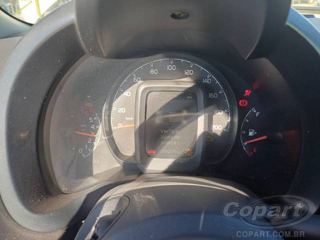 2015 FIAT UNO 