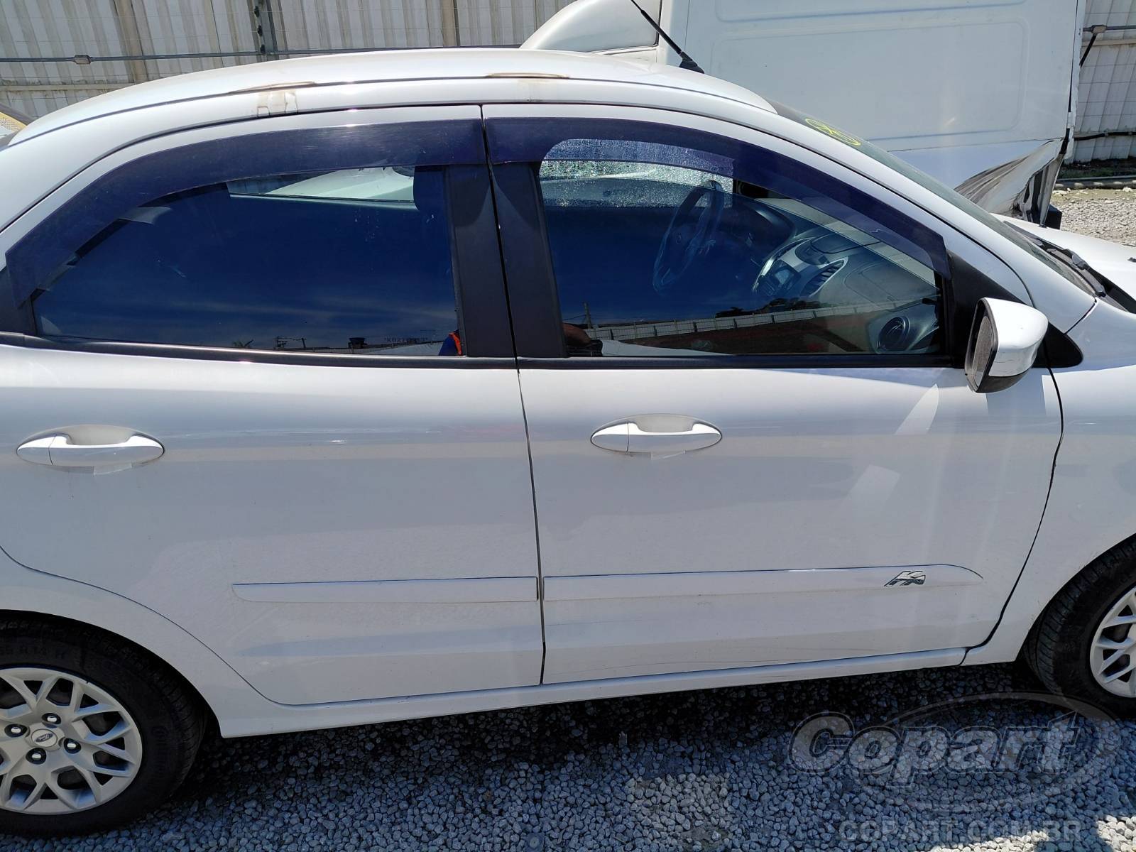 Foto 11 de 13: 2019 FORD KA SEDAN