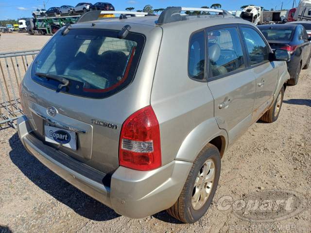 2010 HYUNDAI TUCSON 