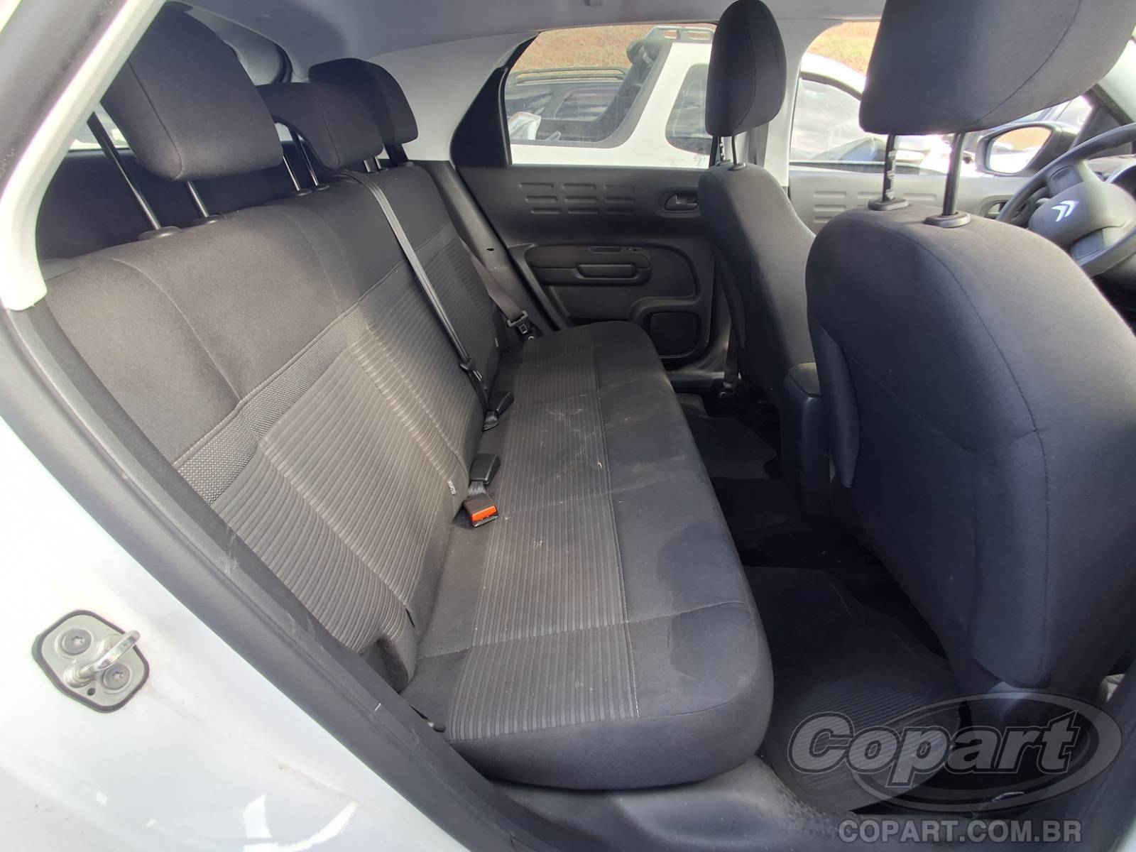 Foto 6 de 10: 2023 CITROEN C4 CACTUS