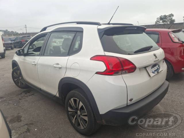 2022 PEUGEOT 2008 