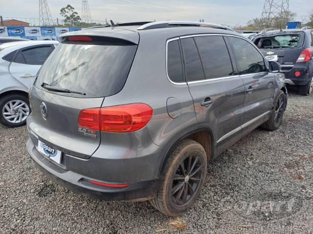 2013 VOLKSWAGEN TIGUAN 