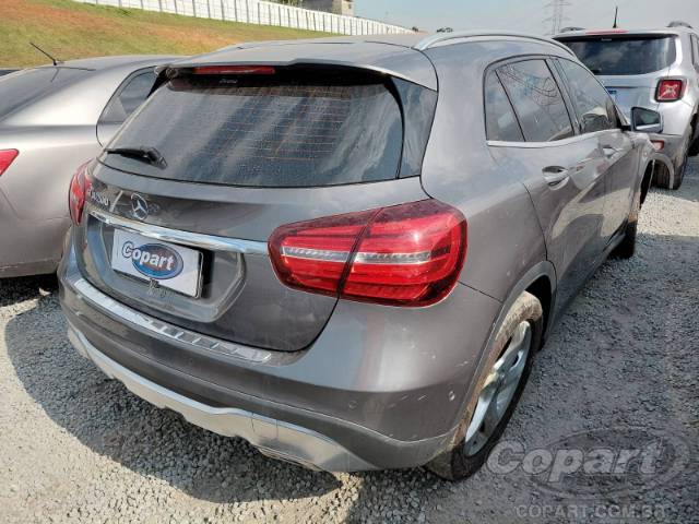 2018 MERCEDES BENZ GLA 
