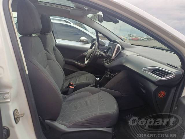 2014 PEUGEOT 208 