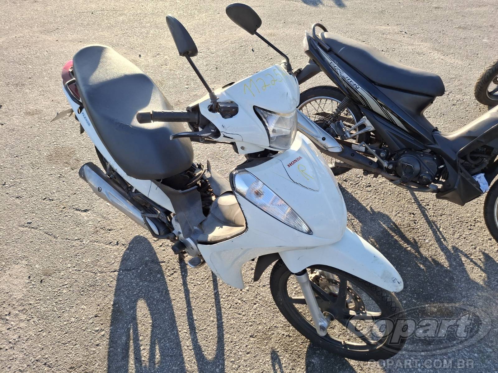 Veículo HONDA Honda HONDA BIZ 125 EX Mix 2015 em leilão