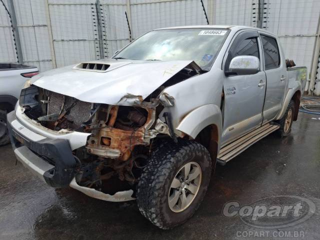 2013 TOYOTA HILUX CD 