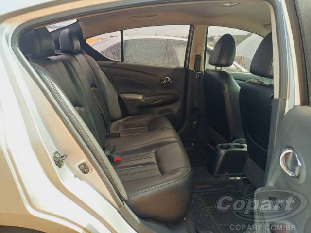 2017 NISSAN VERSA 
