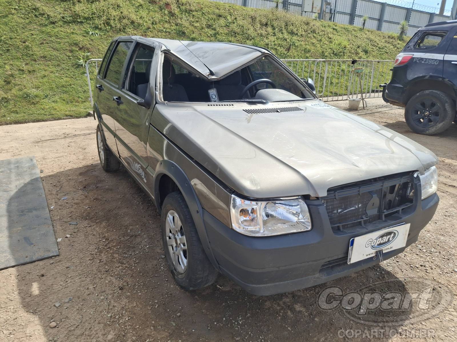 FIAT UNO 2013 1.0 FIRE Recuperável