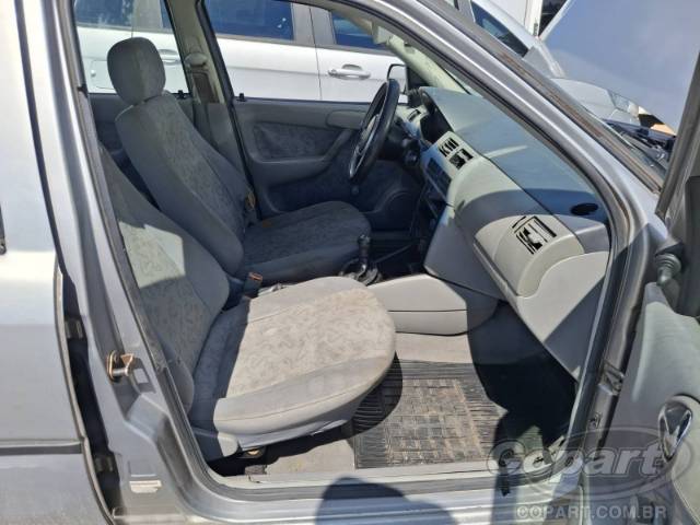 2001 VOLKSWAGEN GOL 