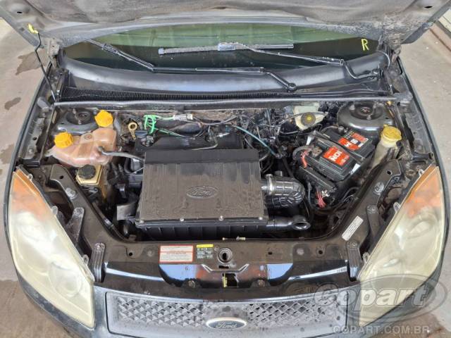 2009 FORD FIESTA SEDAN 