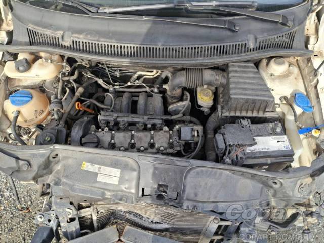 2013 VOLKSWAGEN FOX 