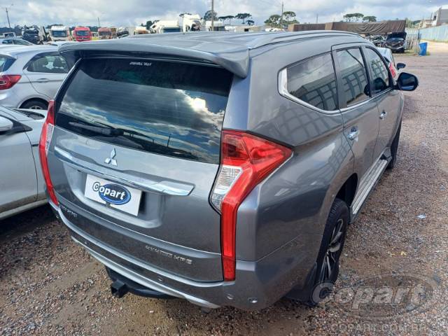 2020 MITSUBISHI PAJERO SPORT 