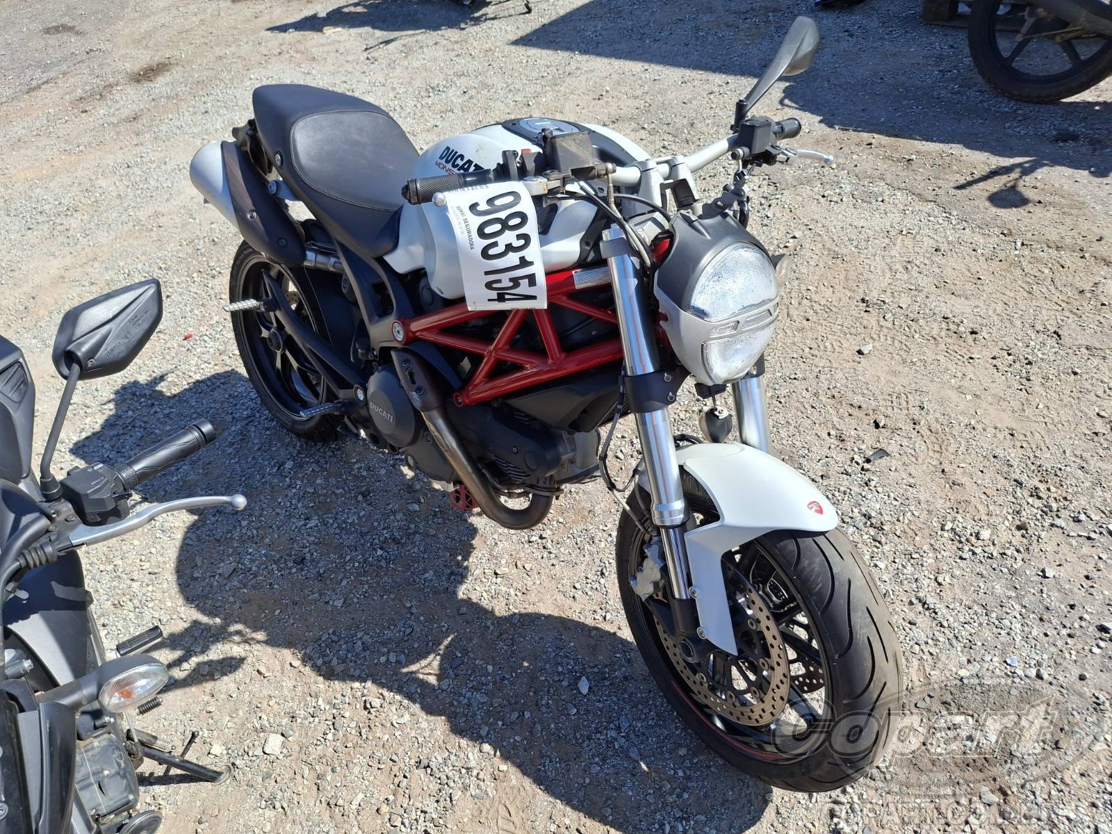 Veículo DUCATI Monster 2014 DUCATI MONSTER 2014 em leilão