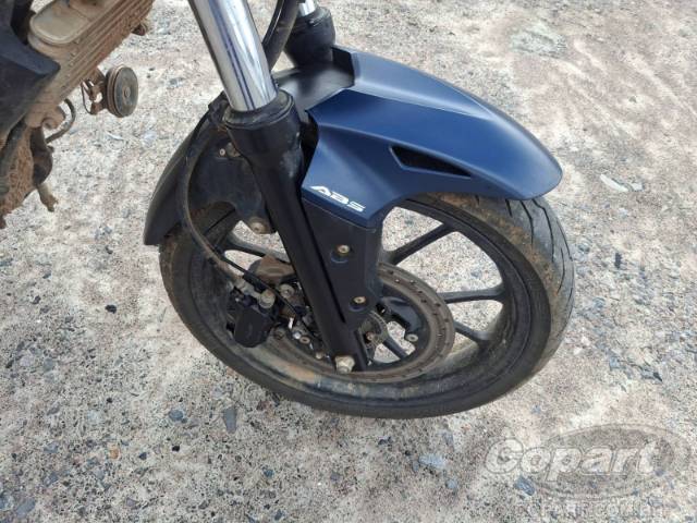 2025 HONDA CB 300F 