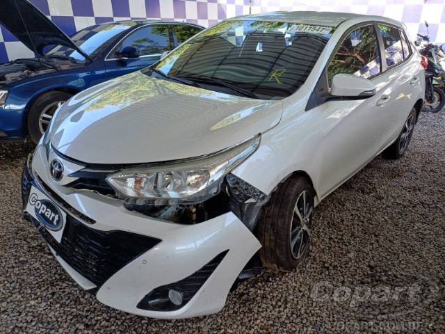 2019 TOYOTA YARIS 