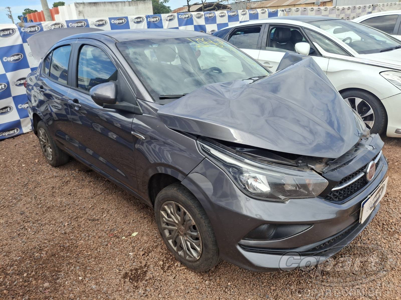 Veículo Fiat Cronos Fiat Cronos Drive 1.3 Firefly 2020 Colisão Frontal 2020 em leilão