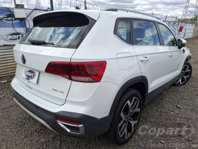 2024 VOLKSWAGEN TAOS 