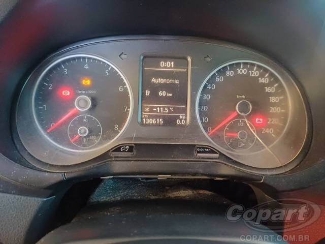 2011 VOLKSWAGEN FOX 