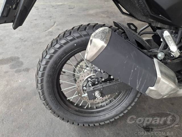 2026 KAWASAKI VERSYS-X 