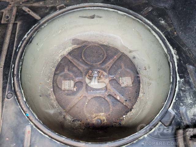 2012 VOLKSWAGEN VOYAGE 