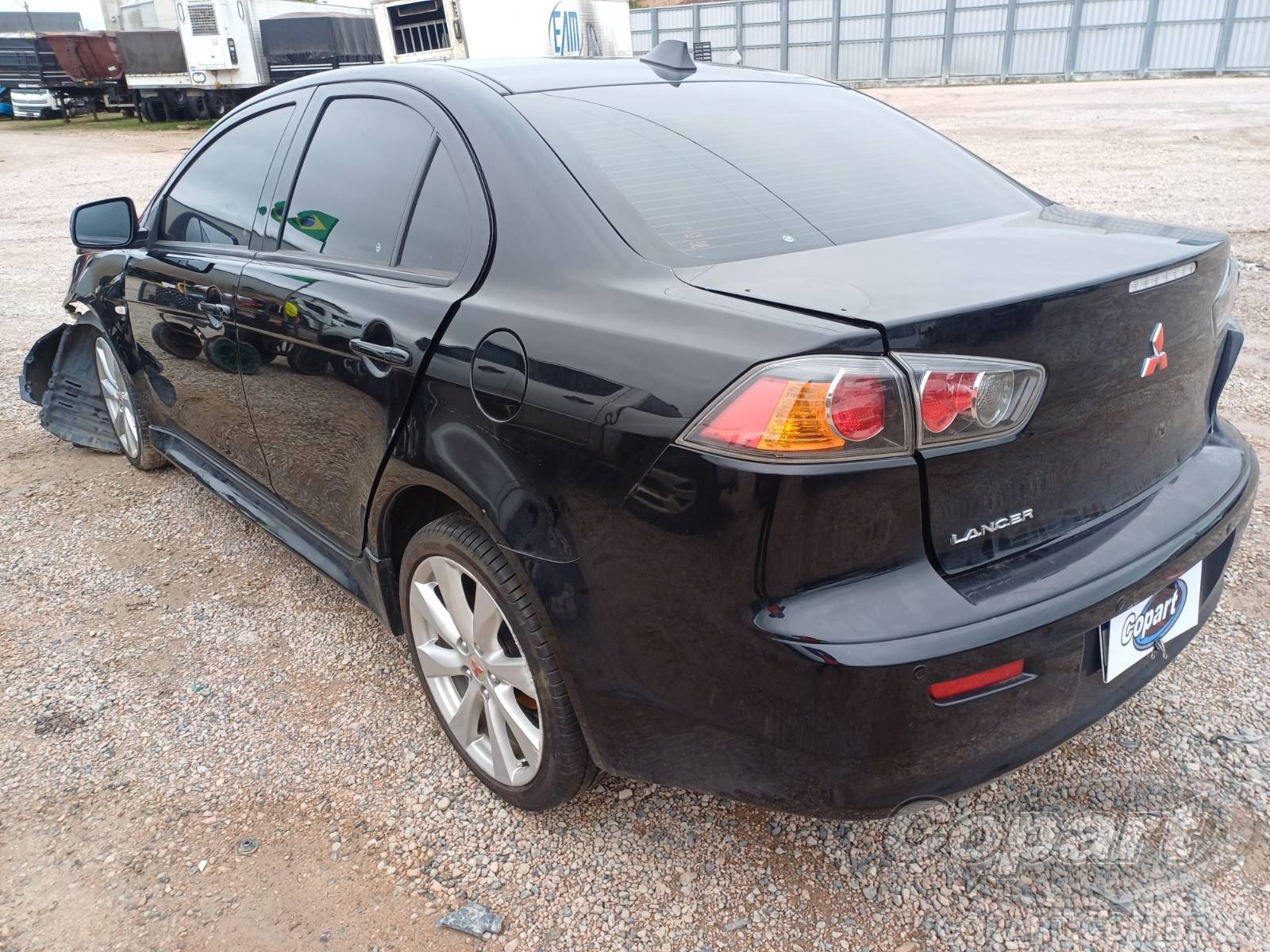 Foto 3: 2014 MITSUBISHI LANCER
