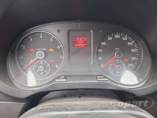 2013 VOLKSWAGEN FOX 