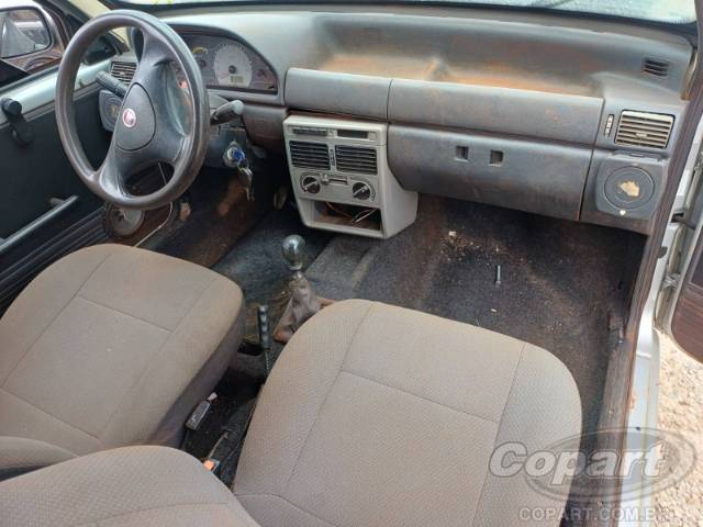 2011 FIAT UNO 