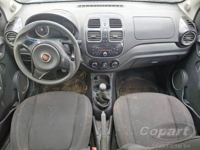 2015 FIAT GRAND SIENA 