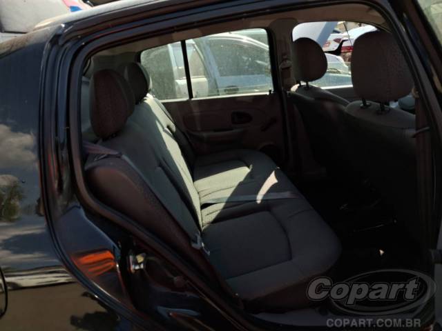 2009 RENAULT CLIO 