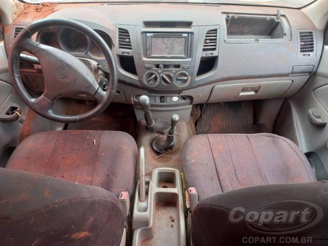 2011 TOYOTA HILUX CD 