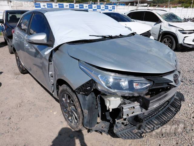 2023 TOYOTA YARIS 