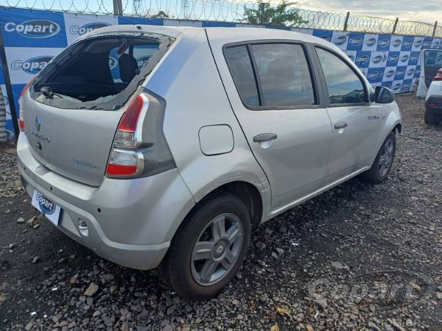 2014 RENAULT SANDERO 