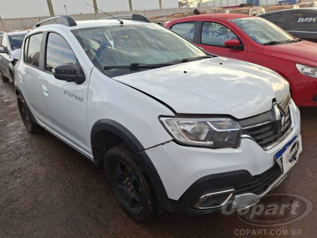 2024 RENAULT SANDERO 