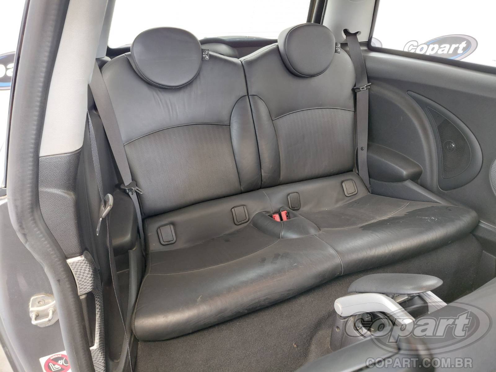 2010 MINI COOPER — foto 6 de 11