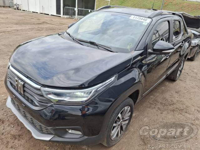 2025 FIAT STRADA CD 
