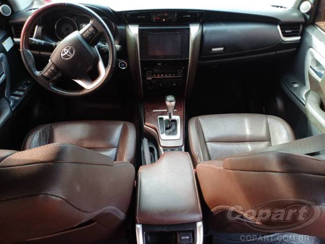 2019 TOYOTA SW4 