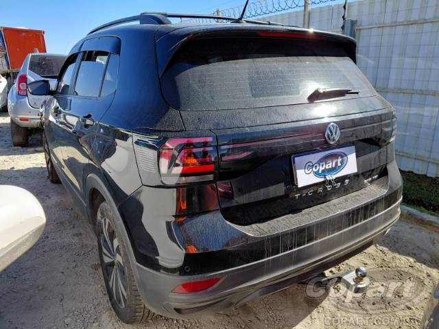 2021 VOLKSWAGEN T-CROSS 