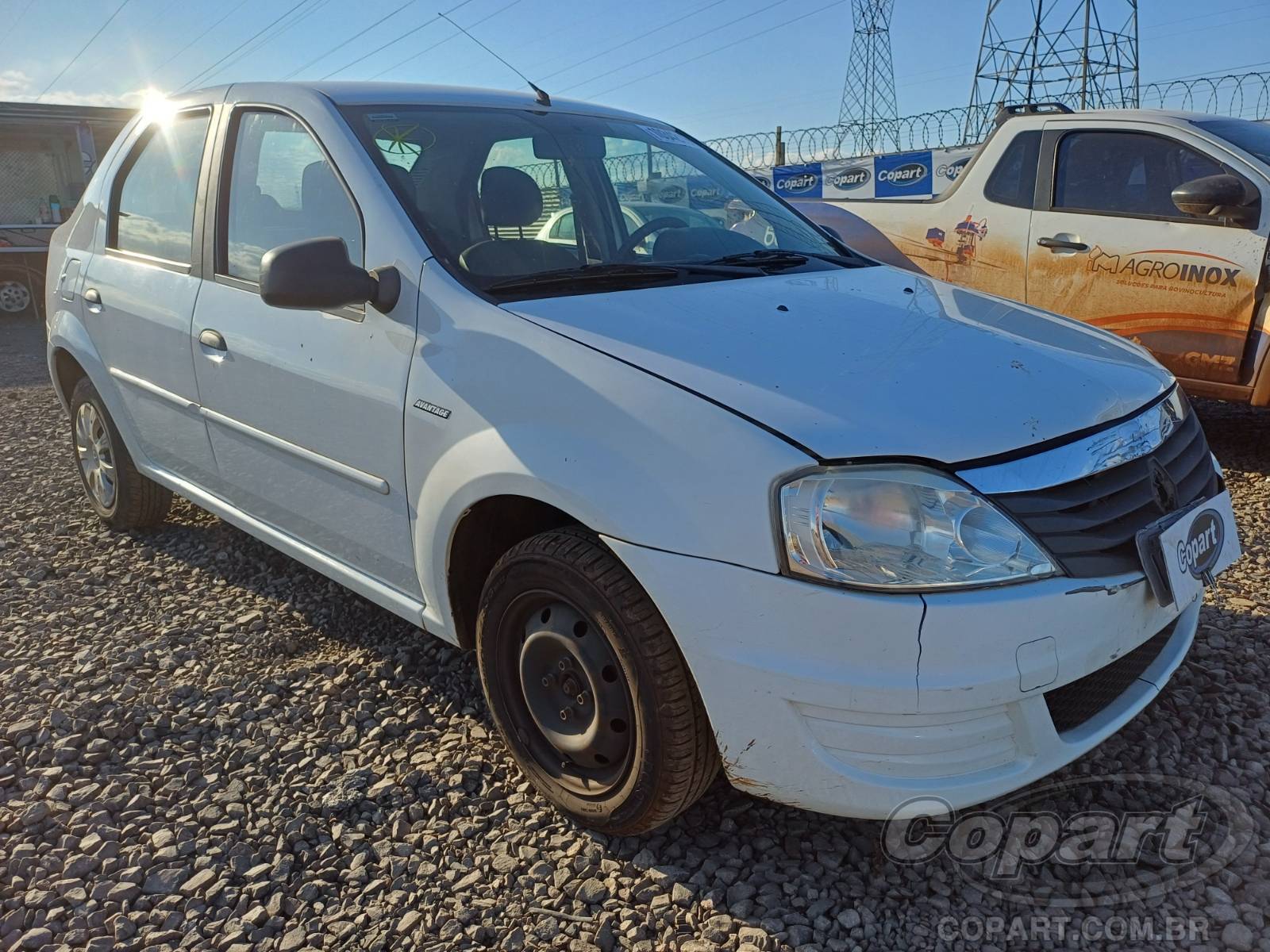 RENAULT LOGAN 2012