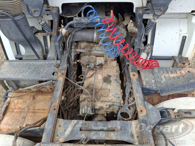 2010 VOLKSWAGEN CONSTELLATION 