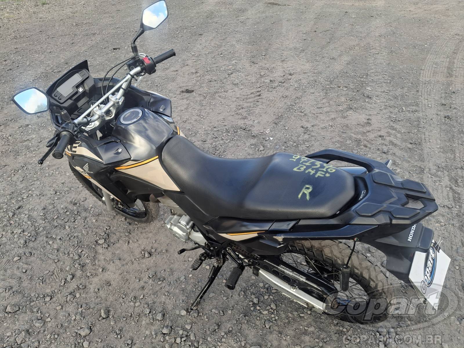 Foto 3: 2023 HONDA XRE 300